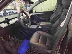 Tesla Model Y Rear-Wheel Drive - ფოტო 4