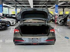 Hyundai Elantra 1.5L CVT TOP Premier Edition - photo 13