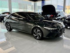 Hyundai Elantra 1.5L CVT TOP Premier Edition - photo 3