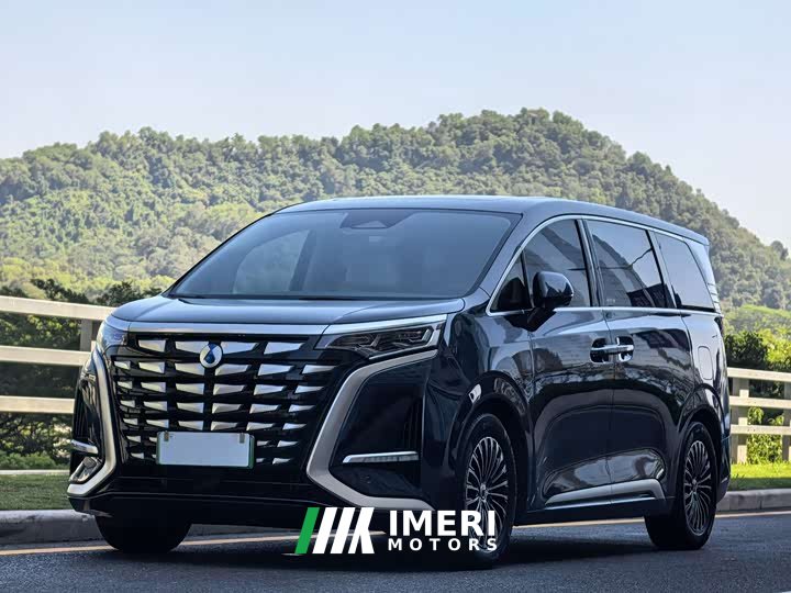 Denza D9 DM-i 980 AWD Luxury - ავტომობილი ჩინეთიდან