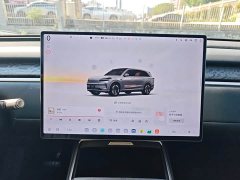 Nio Lerado L90 Max Six-Seater - ფოტო 12