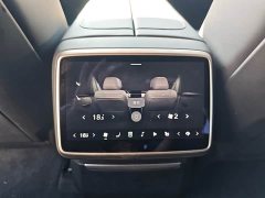 Nio Lerado L90 Max Six-Seater - ფოტო 9
