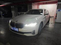 BMW 5 Series 530Li Premier Luxury Package - фото 1