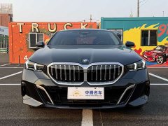 BMW 5 Series 530Li Luxury M Sport Package - фото 2