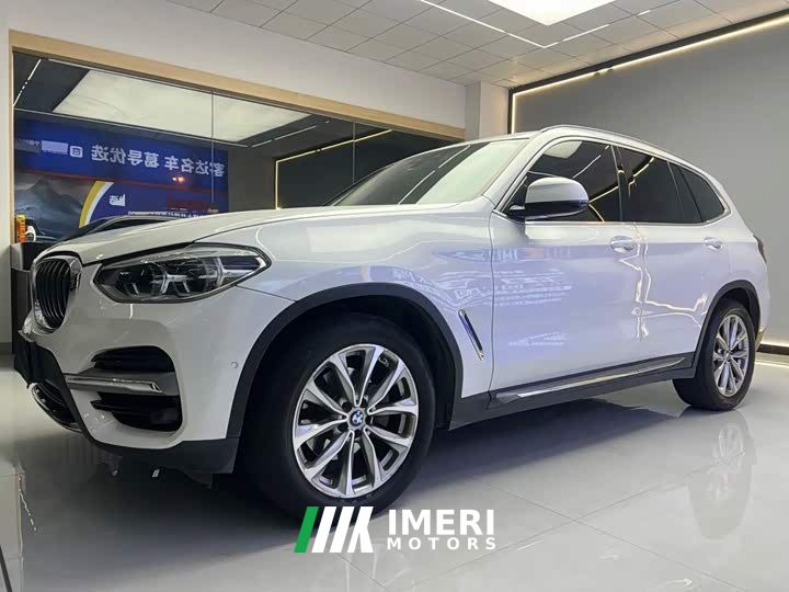 BMW X3 xDrive25i Luxury Package