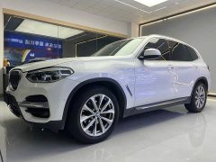BMW X3 xDrive25i Luxury Package - ფოტო 1
