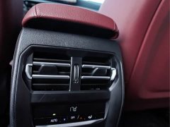 BMW 3 Series 325i M Sport Package - ფოტო 18