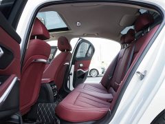 BMW 3 Series 325i M Sport Package - ფოტო 20