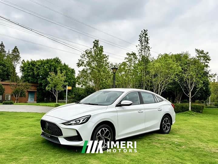 SAIC MG5 180DVVT CVT Youth Luxury Edition