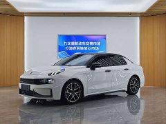 Lynk & Co 03 1.5T DCT Pro - ფოტო 1