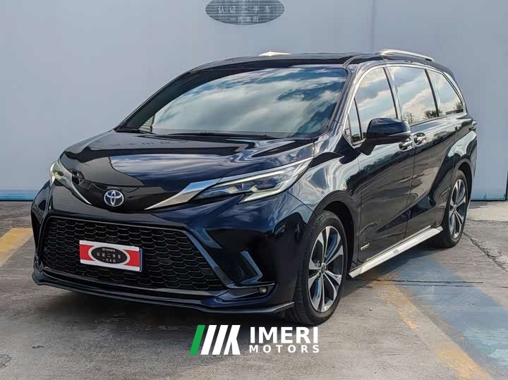 Toyota Grevias 2.5L Hybrid Flagship Edition - car from China