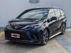 Toyota Grevias 2.5L Hybrid Flagship Edition - photo 1