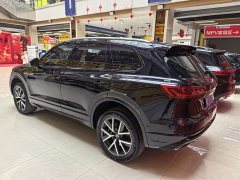 Volkswagen Touareg 3.0TSI Ruixiang Classic Sport Package - ფოტო 13
