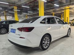 Chevrolet Cruze 320 Automatic Enjoy Sunroof Edition - photo 5