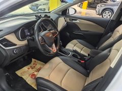 Chevrolet Cruze 320 Automatic Enjoy Sunroof Edition - photo 9