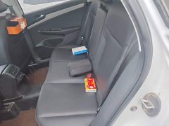 Volkswagen Jetta VS7 280TSI Automatic Entry-Level - ფოტო 13