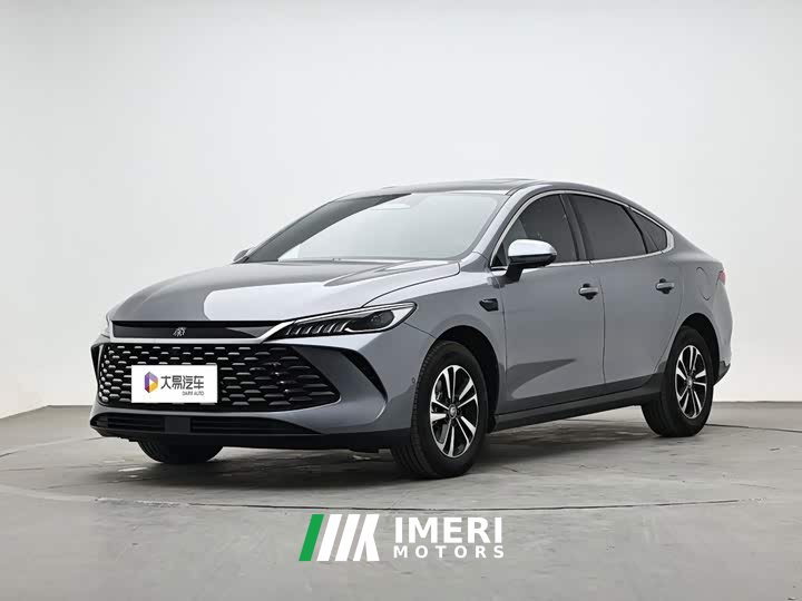 BYD Qin PLUS DM-i Smart Driving Edition 120KM Excellence - car from China
