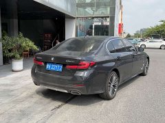 BMW 5 Series 530Li Premier M Sport Package - photo 4