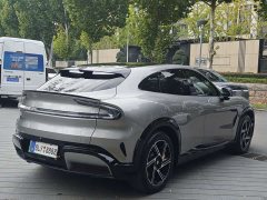 Xiaomi YU7 Rear-Wheel Drive Long-Range Edition - ფოტო 13