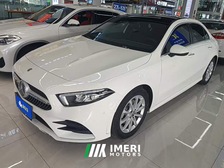 Mercedes-Benz A-Class A 200 L Sport Sedan Fashion Edition