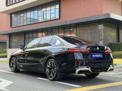 BMW 5 Series 530Li Luxury M Sport Package - photo 9