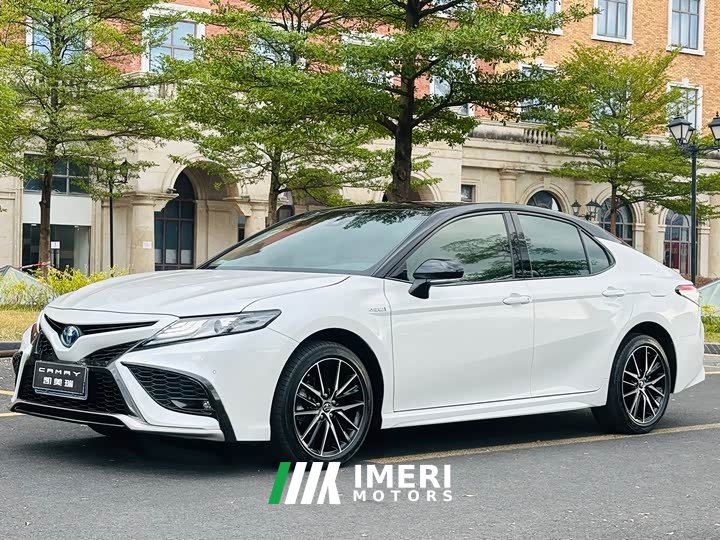 Toyota Camry Dual Engine 2.5HS Stylish Edition - ავტომობილი ჩინეთიდან