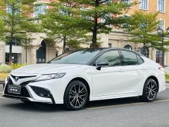 Toyota Camry Dual Engine 2.5HS Stylish Edition - ფოტო 1