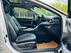 Toyota Camry Dual Engine 2.5HS Stylish Edition - ფოტო 17