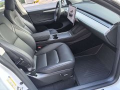 Tesla Model Y Rear-Wheel Drive - ფოტო 12