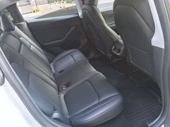 Tesla Model Y Rear-Wheel Drive - ფოტო 14