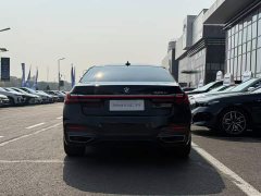 BMW 7 Series 730Li M Sport Package - фото 11