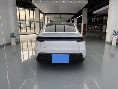 Tesla Model Y Rear-Wheel Drive - фото 13