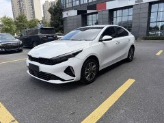 Kia K3 1.5L CVT Luxury Edition - фото 1