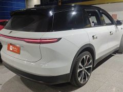 NIO ES8 100kWh Signature Edition - photo 5