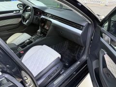Volkswagen Magotan 2 Million Units Celebration Edition 330TSI DSG Luxury - фото 10