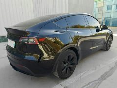 Tesla Model Y Rear-Wheel Drive - фото 9