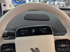 Li Auto i8 Standard Edition - ფოტო 14