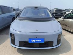 Li Auto i8 Standard Edition - ფოტო 2