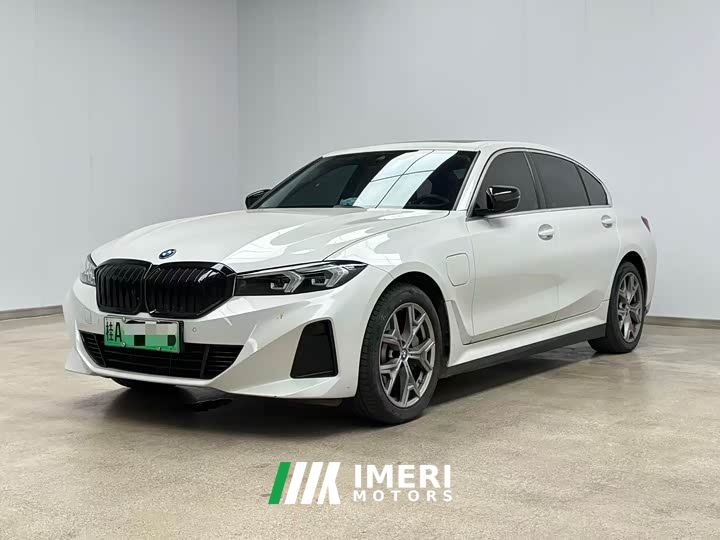 BMW i3 eDrive 35 L
