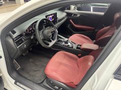 Audi A4L 200 Million Units Joyful Edition 40 TFSI Luxury Dynamic - фото 3