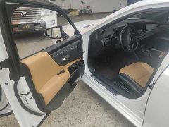 Lexus ES 200 Excellence Edition - ფოტო 8