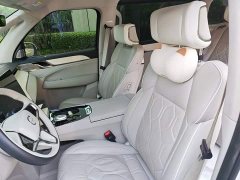 Volvo EM90 Ultra Six-Seater - ფოტო 11