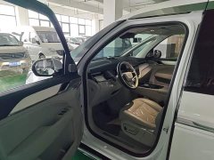 Volvo EM90 Ultra Six-Seater - ფოტო 12