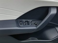 Volkswagen Touareg 300TSI FWD Full Moon Edition - ფოტო 9