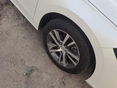 Honda Civic 240TURBO CVT Sport Edition - фото 6
