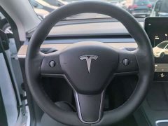 Tesla Model Y Long Range All-Wheel Drive - ფოტო 12