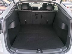 Tesla Model Y Long Range All-Wheel Drive - ფოტო 7