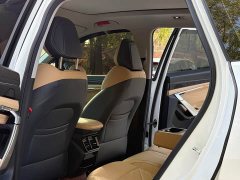 Geely Boyue L 1.5TD DCT Luxury - ფოტო 4