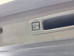 Toyota Grevias 2.5L Hybrid Premium Plus Edition - фото 20