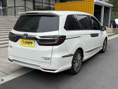 Honda Odyssey 2.0L e:HEV Luxury - ფოტო 3